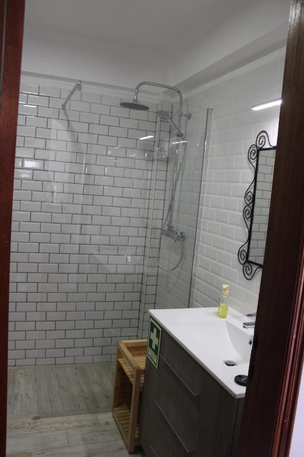 Beach Front Apartment 1 Сагрес Екстериор снимка