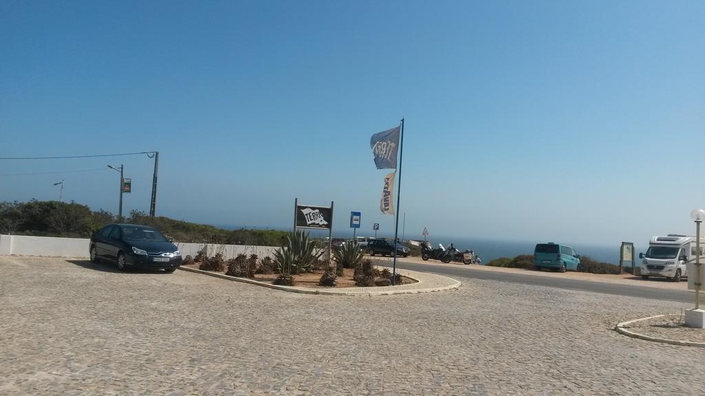 Beach Front Apartment 1 Сагрес Стая снимка